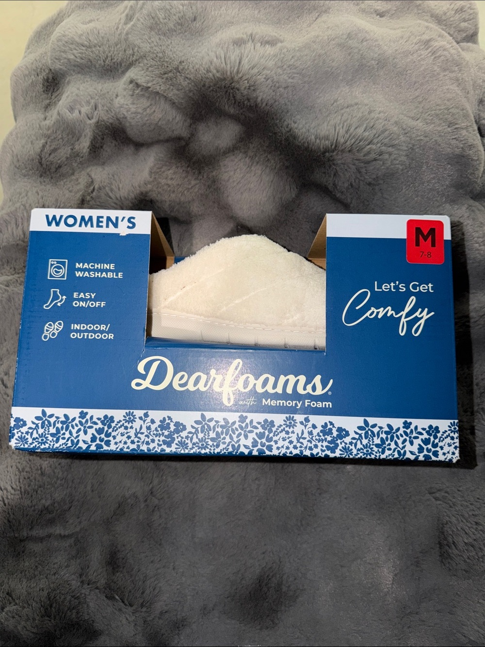 dearfoams Women's Memory Foam Slippers - White